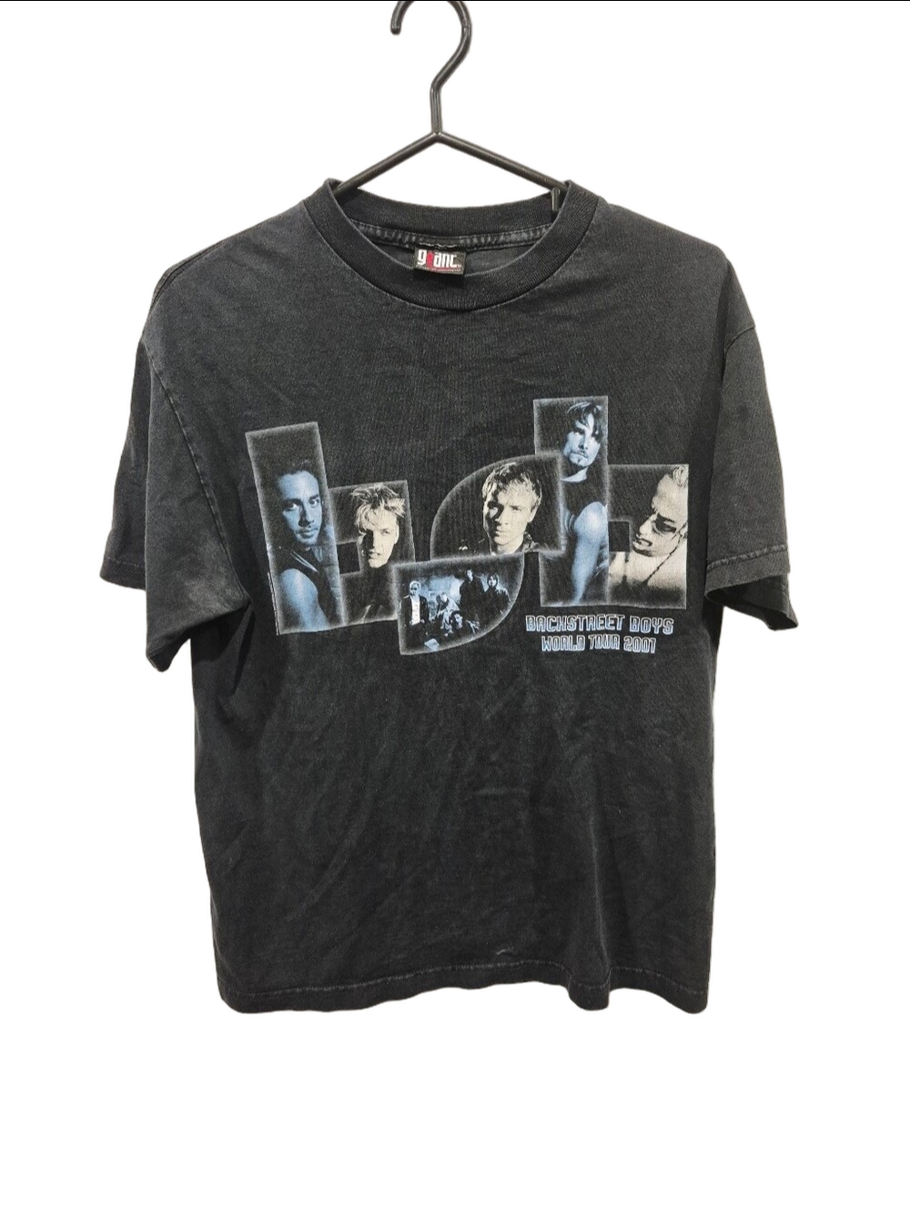Vintage Backstreet Boys 2001 World Tour Concert Tee BSB Giant Tag Medium Fade